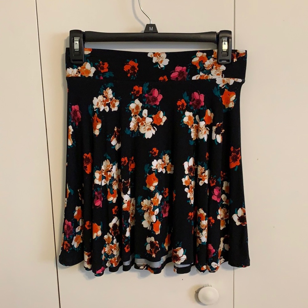 Decree flower skirt